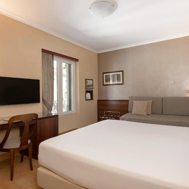 UNA Hotels Galles Milano - Camera Matrimoniale Superior con Divano-Letto - 4
