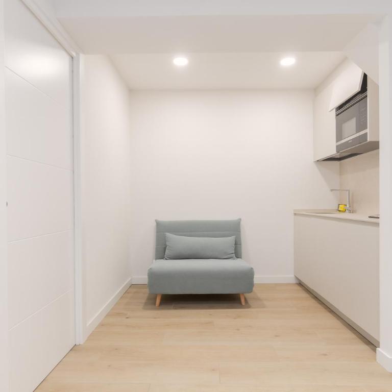 Pension Txapitela - Habitación Doble Deluxe con cama supletoria - 21