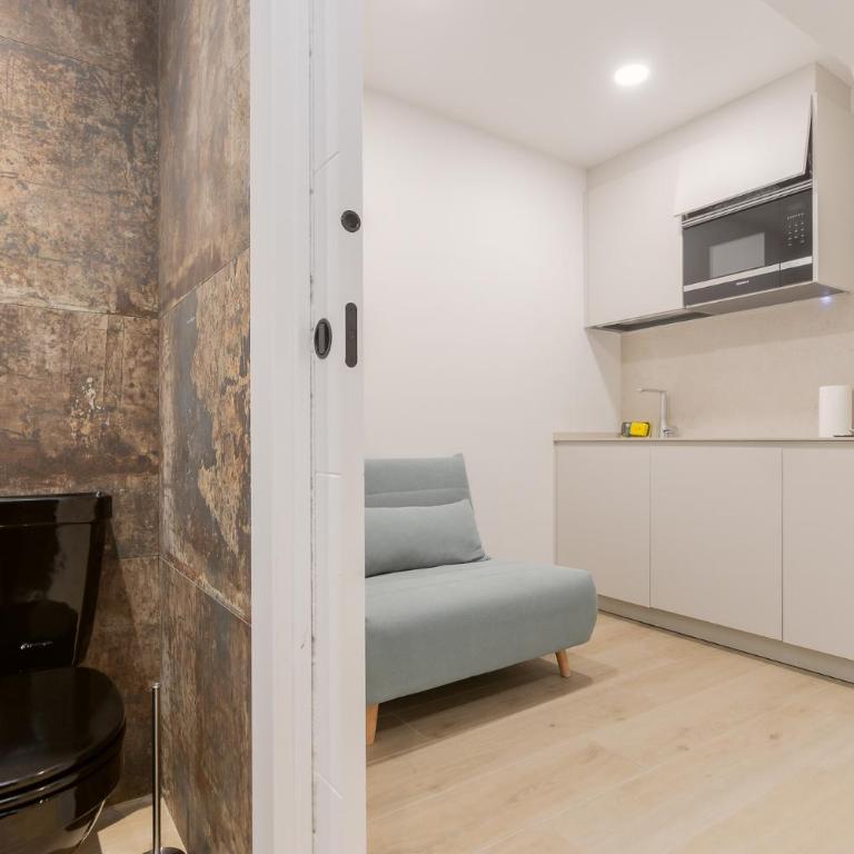 Pension Txapitela - Habitación Doble Deluxe con cama supletoria - 13