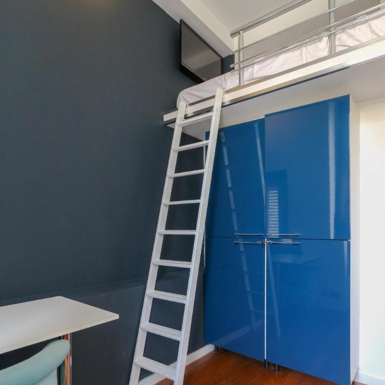 Appartement 3 chambres moderne avec balcon jardin commun et Clim - BENAKEY - Appartement - 8