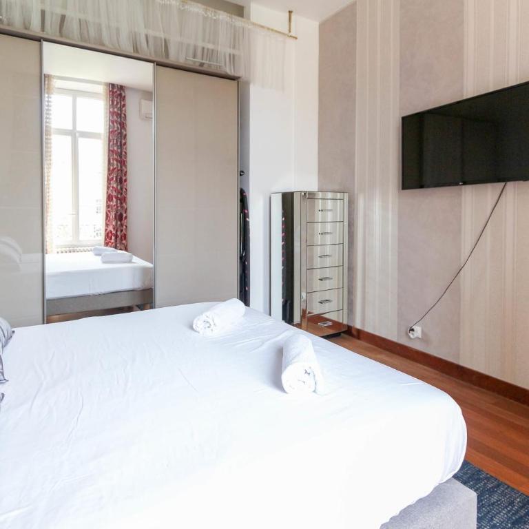 Appartement 3 chambres moderne avec balcon jardin commun et Clim - BENAKEY - Appartement - 12