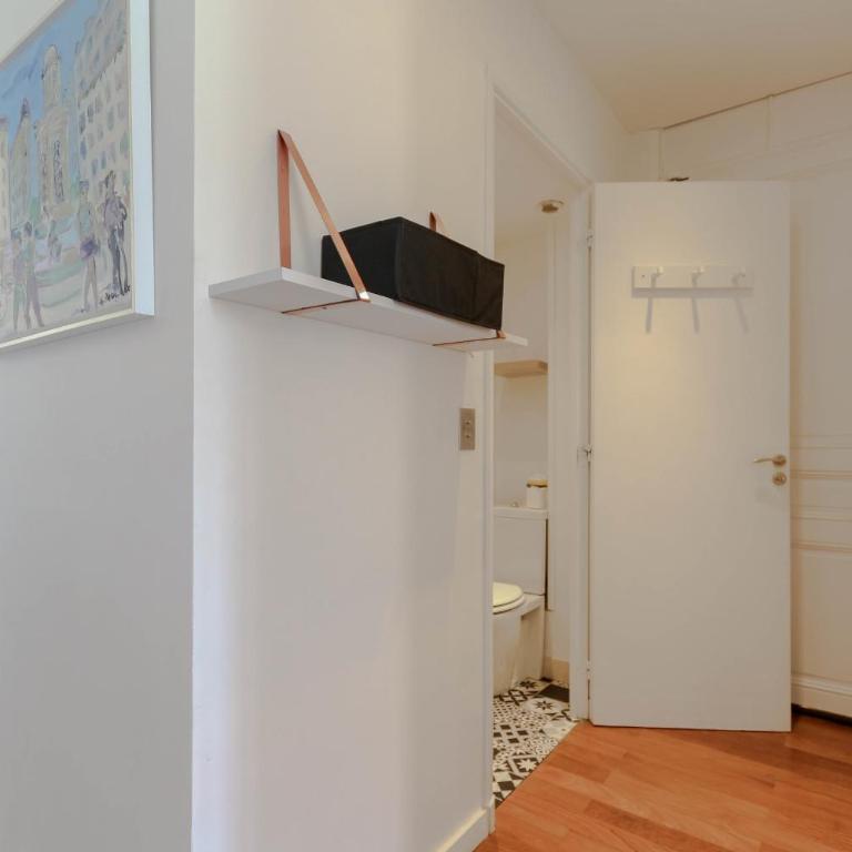 Appartement 3 chambres moderne avec balcon jardin commun et Clim - BENAKEY - Appartement - 16