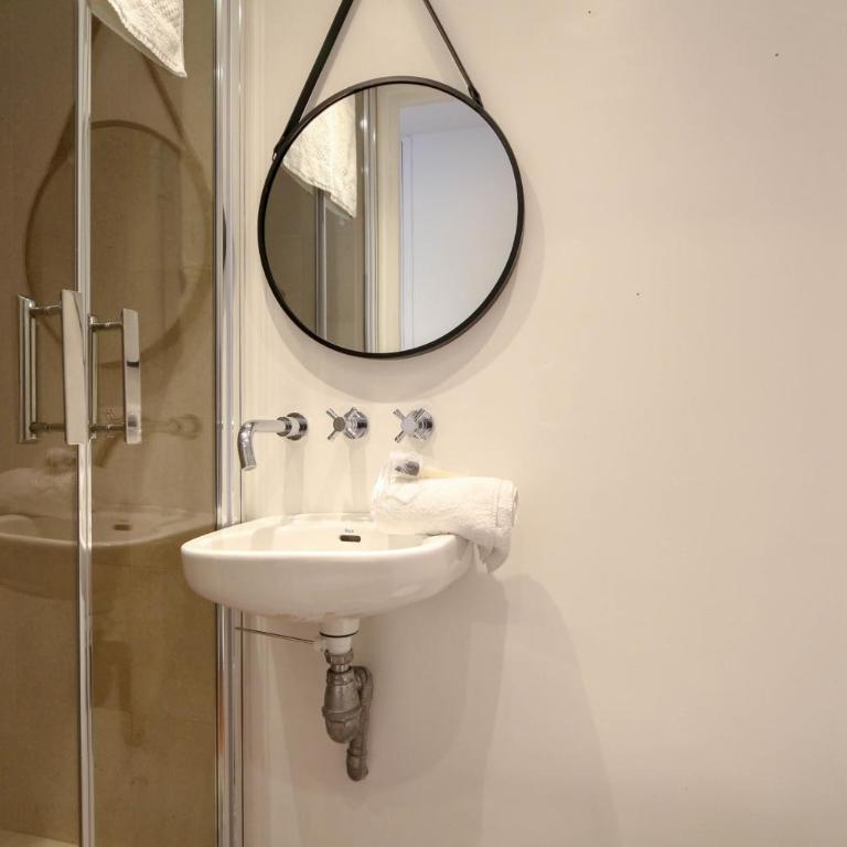 Appartement 3 chambres moderne avec balcon jardin commun et Clim - BENAKEY - Appartement - 17