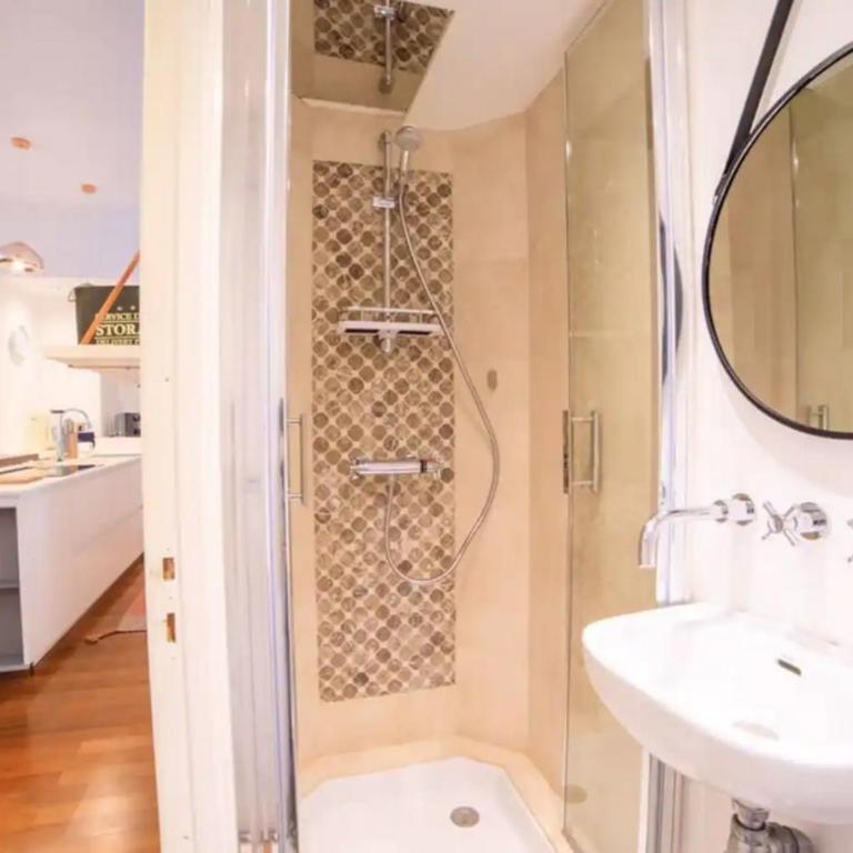 Appartement 3 chambres moderne avec balcon jardin commun et Clim - BENAKEY - Appartement - 18