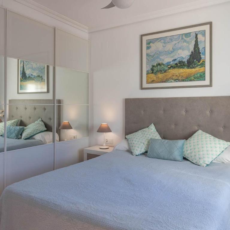 Villa Green Grass by Abahana Villas - Villa - 14