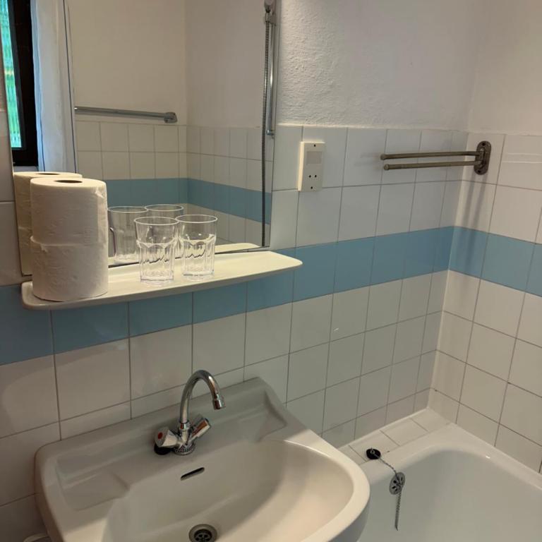 Zimmer am See - Doppelzimmer mit Seeblick - 4