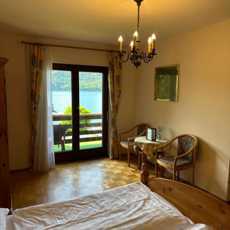 Zimmer am See - Doppelzimmer mit Seeblick - 5