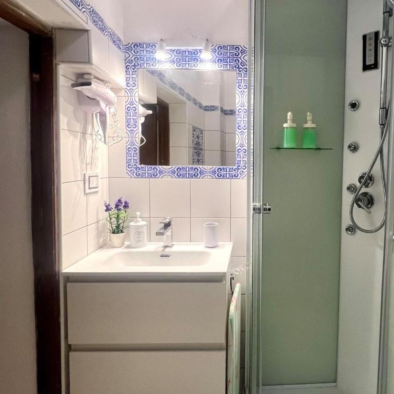 Independent Apartment Catania Center-Casieta- - Two-Bedroom House - 17
