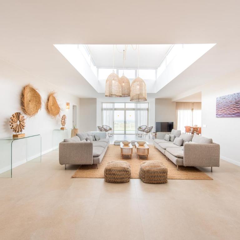 Ereza White Homes - Villa - 9