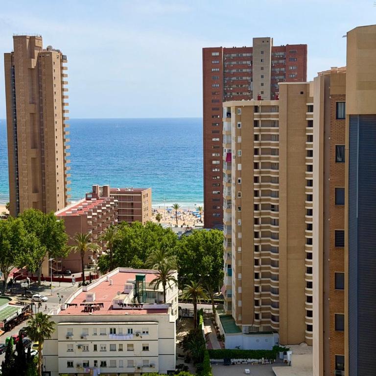 Seaview renovated apartment with outdoor pool - One-Bedroom Apartment - 8