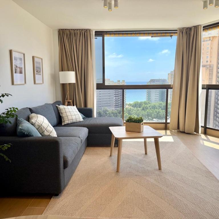 Seaview renovated apartment with outdoor pool - One-Bedroom Apartment - 1