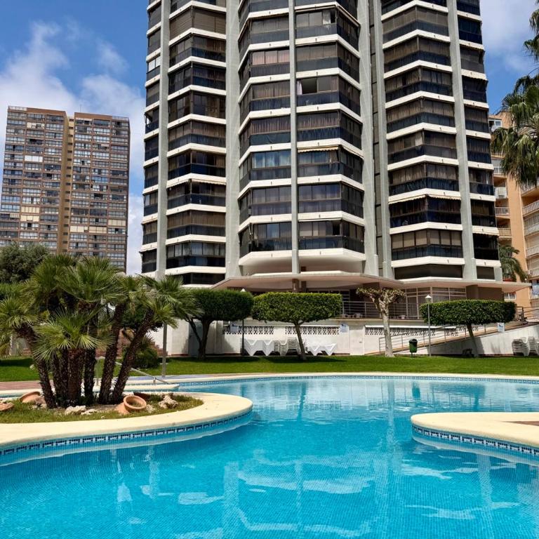 Seaview renovated apartment with outdoor pool - One-Bedroom Apartment - 14