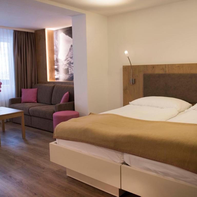 Patricia self-check-in Apartments & Spa Access at Alpen Resort - Superior Studio - 1