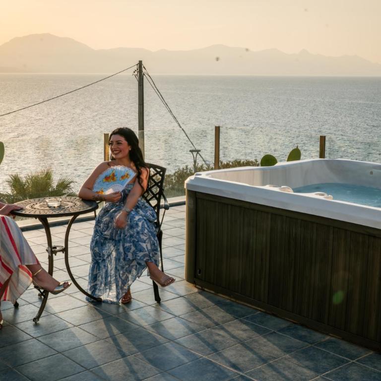 Marina Holiday Hotel & Spa - Suite con Vasca Idromassaggio - 2