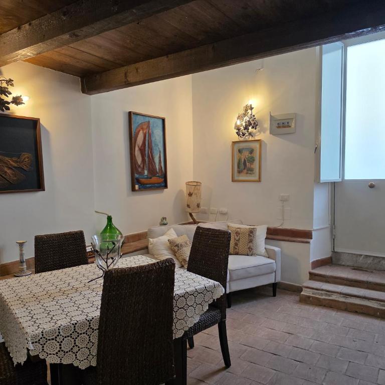 Sweety Home - Appartamento con 2 Camere da Letto - 1