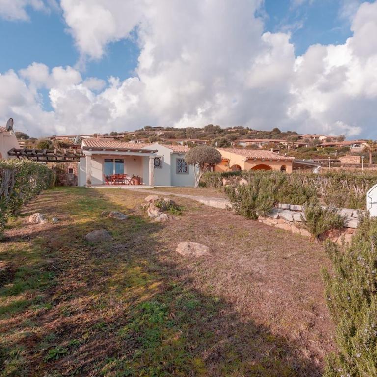 Villino Costa Caddu - Three-Bedroom Apartment - 4