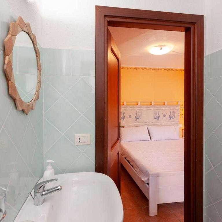 Villino Costa Caddu - Three-Bedroom Apartment - 18