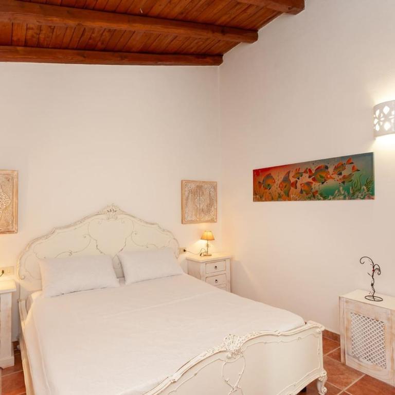 Villino Costa Caddu - Three-Bedroom Apartment - 19