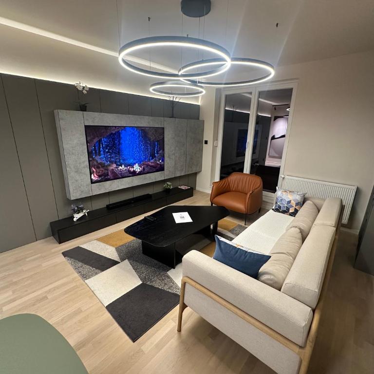 Sky Nest Luxury Apartment Near Sarajevo Airport - Apartman sa 1 Spavaćom Sobom - 2