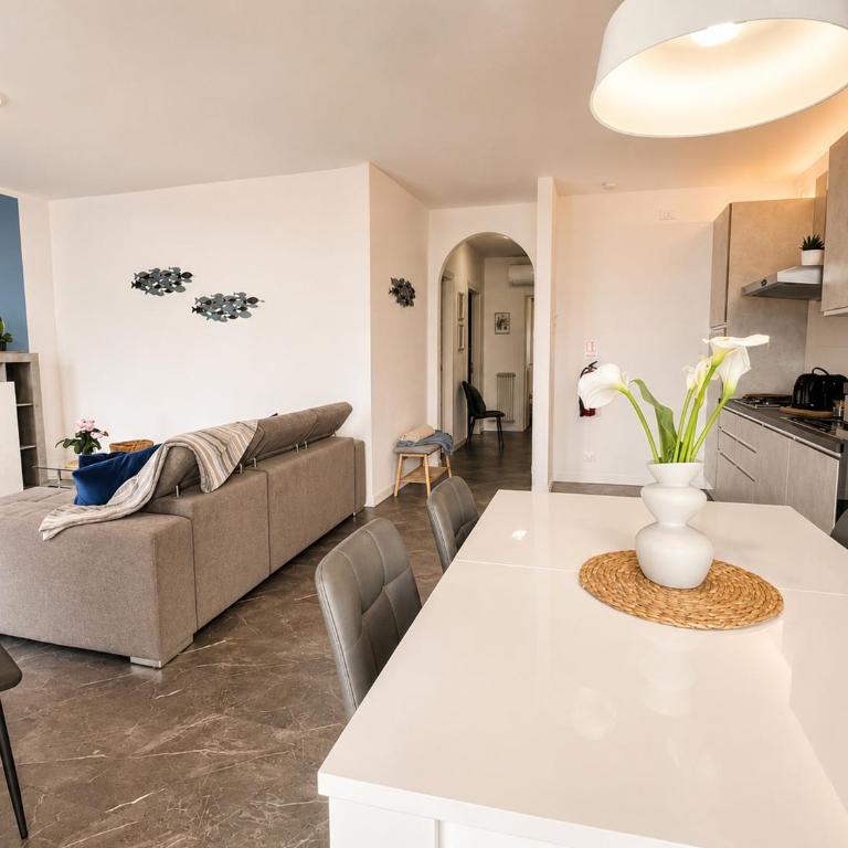 Azzurra Beths House - Appartamento con 2 Camere da Letto e Vista Acqua - 5