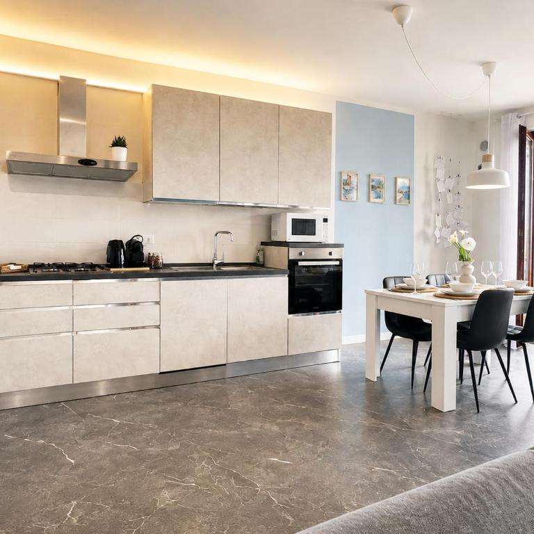 Azzurra Beths House - Appartamento con 2 Camere da Letto e Vista Acqua - 12