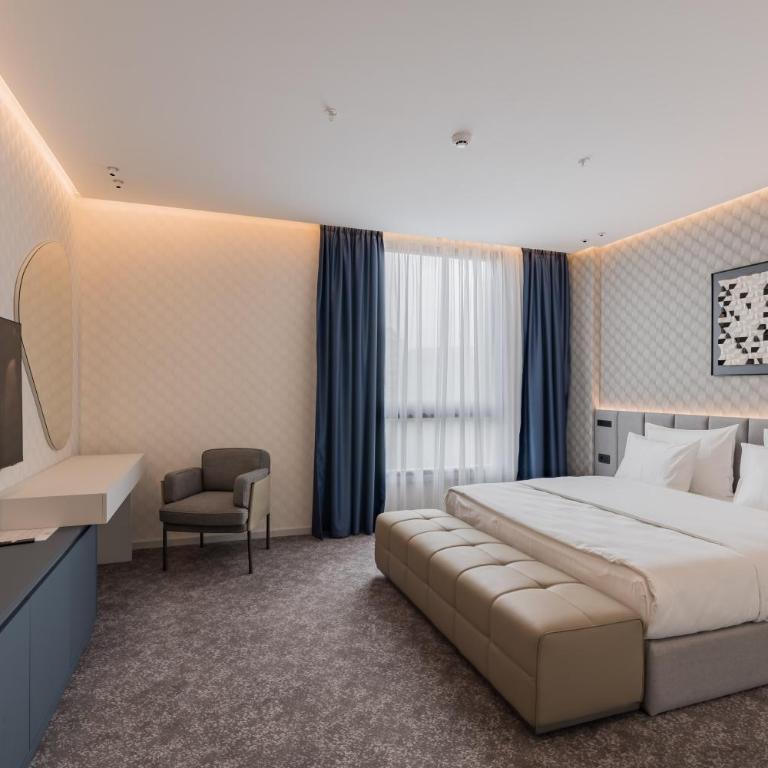 Hotel Cube - Superior King Room - 5