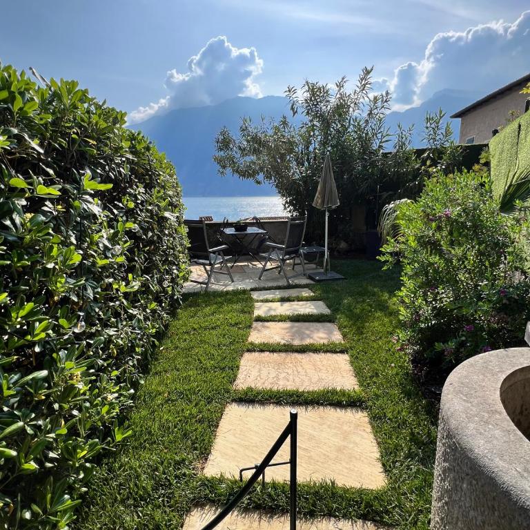 Premium Unique Lakeside view 90 m2 IlRusticodiB Apartment with private garden - Two-Bedroom Apartment - 21