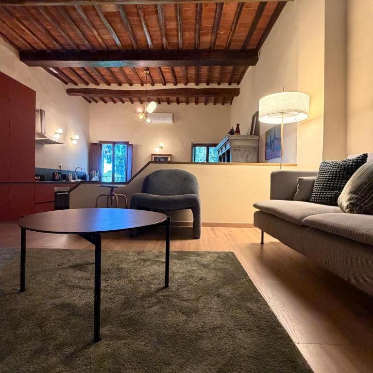 Luxury Apartment in the Historic Centre of Siena - Three-Bedroom Apartment - 27