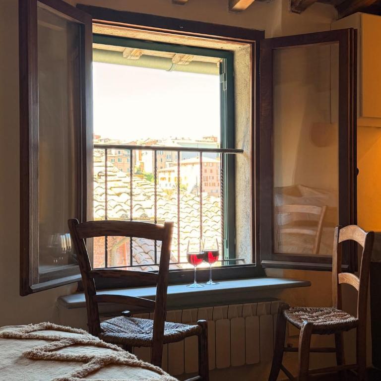 Luxury Apartment in the Historic Centre of Siena - Three-Bedroom Apartment - 35