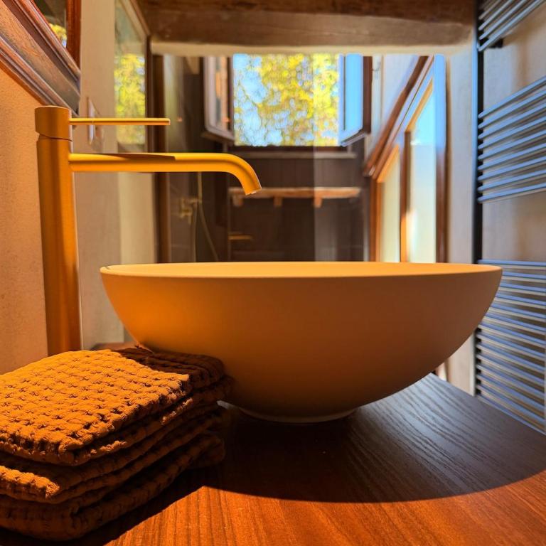 Luxury Apartment in the Historic Centre of Siena - Three-Bedroom Apartment - 44
