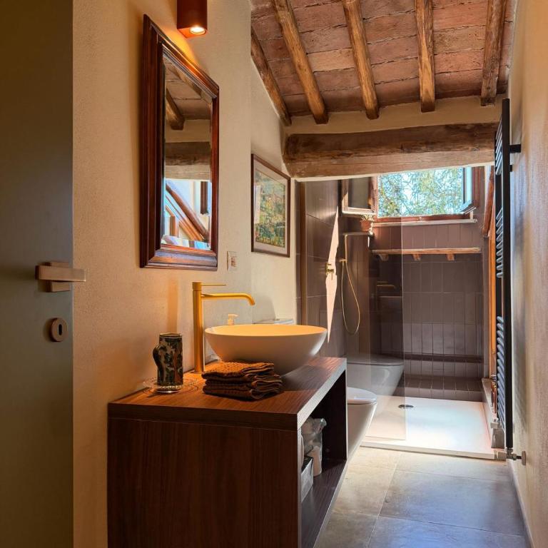 Luxury Apartment in the Historic Centre of Siena - Three-Bedroom Apartment - 59