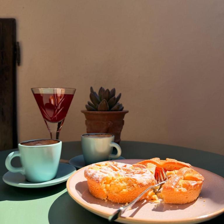 Luxury Apartment in the Historic Centre of Siena - Three-Bedroom Apartment - 76