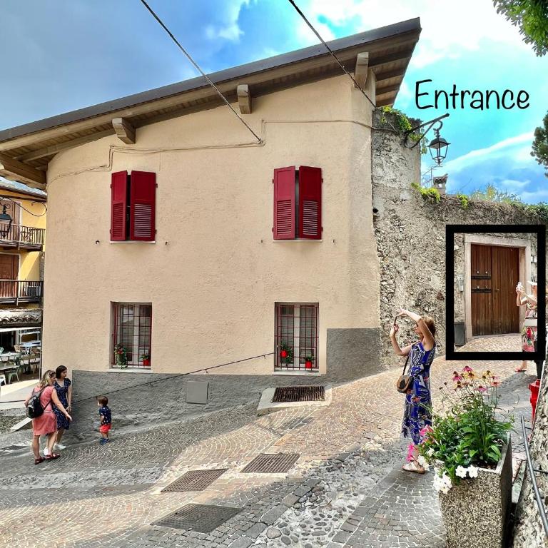 Premium Unique Lakeside view 90 m2 IlRusticodiB Apartment with private garden - Two-Bedroom Apartment - 8