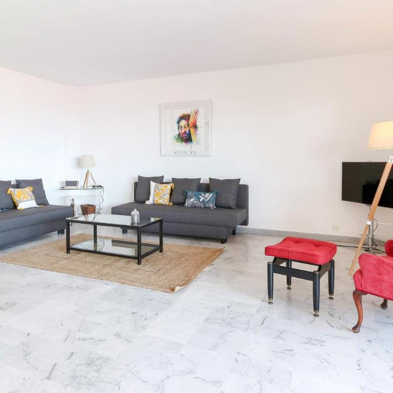 Beautiful flat with Sea View Terrace Pool Parking portative AC- BENAKEY - Appartement - 7