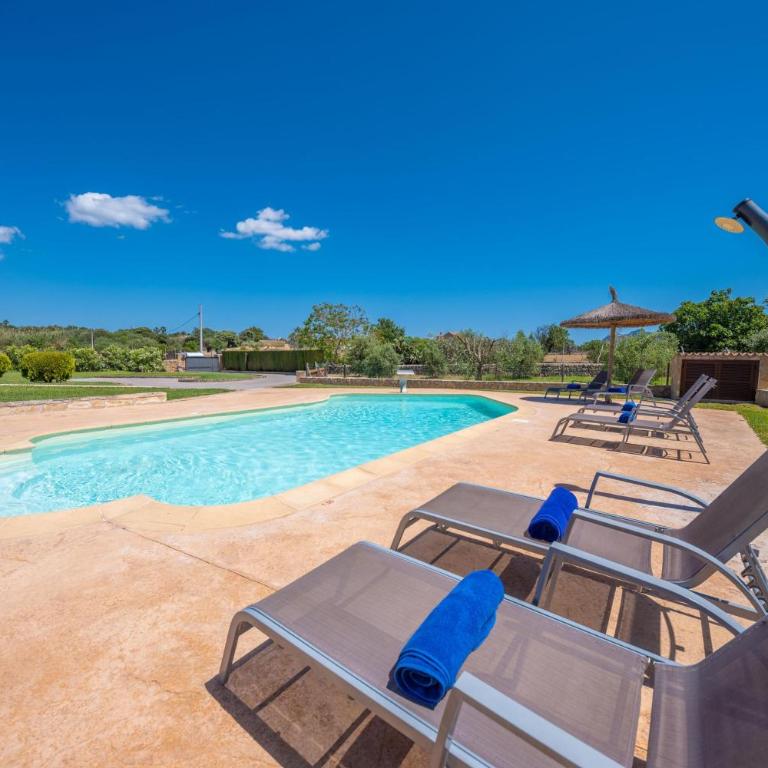 VILLA COIRA - Spectacular villa with private pool garden and mountains views near the beach of Puerto de Alcúdia. Free WiFi - Villa - 39