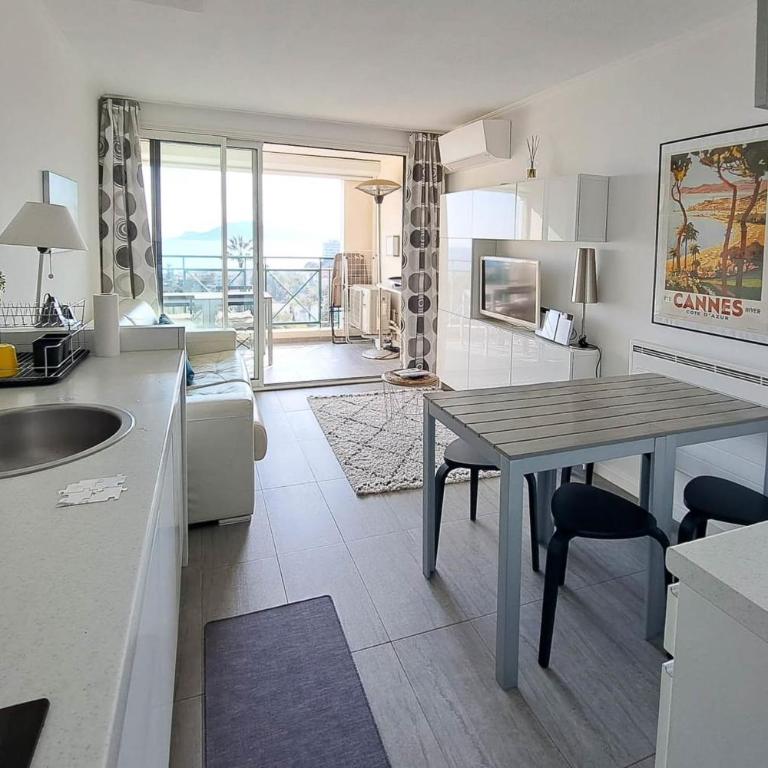 Apartment with AC terrace sea view swimming pool parking -BENAKEY - Appartement - 8