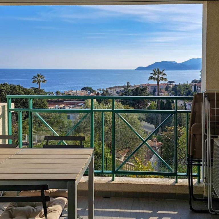 Apartment with AC terrace sea view swimming pool parking -BENAKEY - Appartement - 3