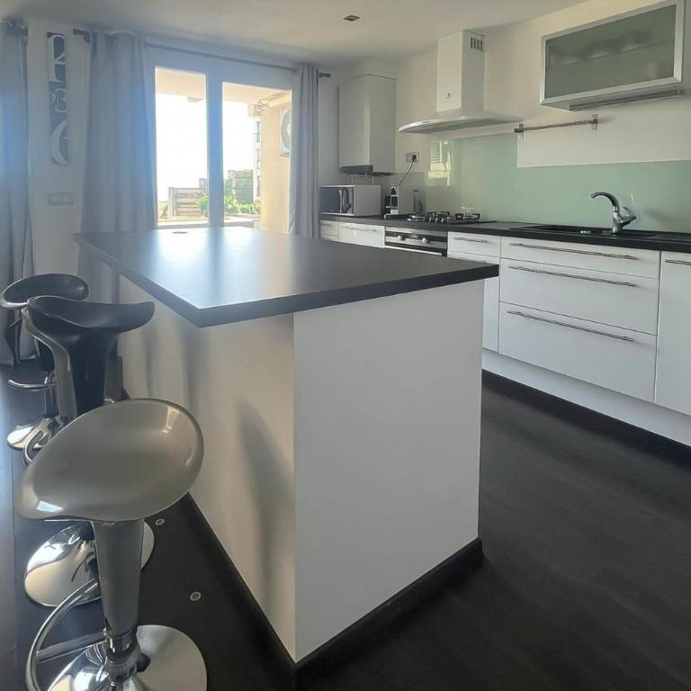 CLOSE SEA - Terrace with Sea View AC and Parking - BENAKEY - Appartement - 10