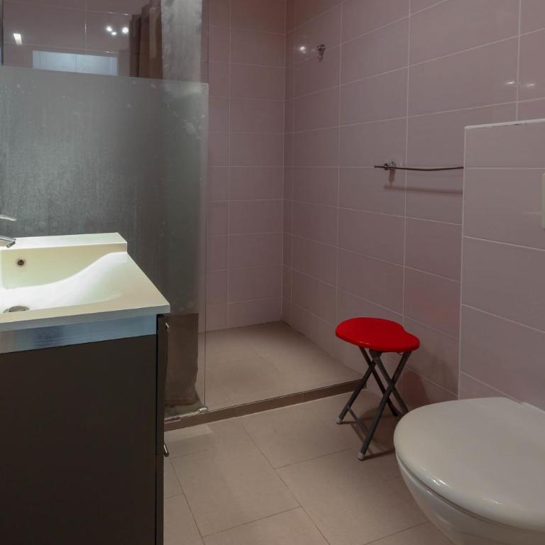 Studio in Antibes with AC Terrace & Pool - BENAKEY - Studio - 11