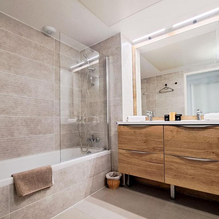 2B Near Vaugrenier AC terrace sea view swimming pool parking- BENAKEY - Apartment - 21