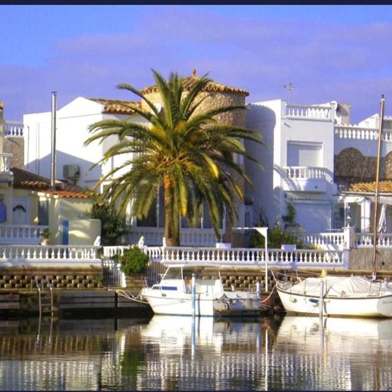 Apartamento frente al Mar de Empuriabrava - Apartamento - 32