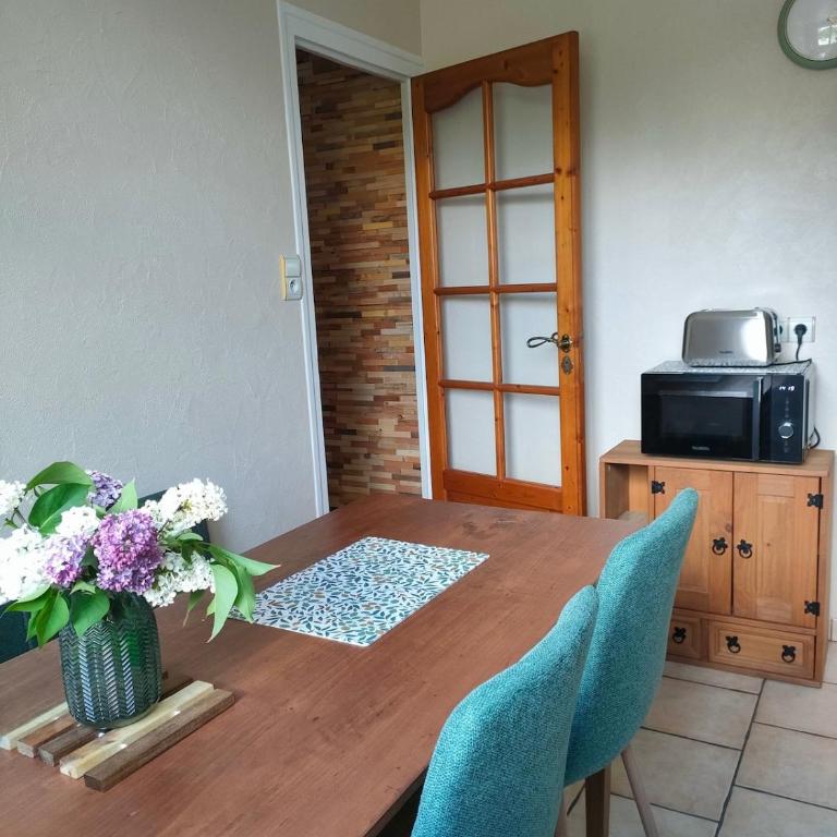 Charmante maison avec jardin, à 5 min du centre - Maison 3 Chambres - 3
