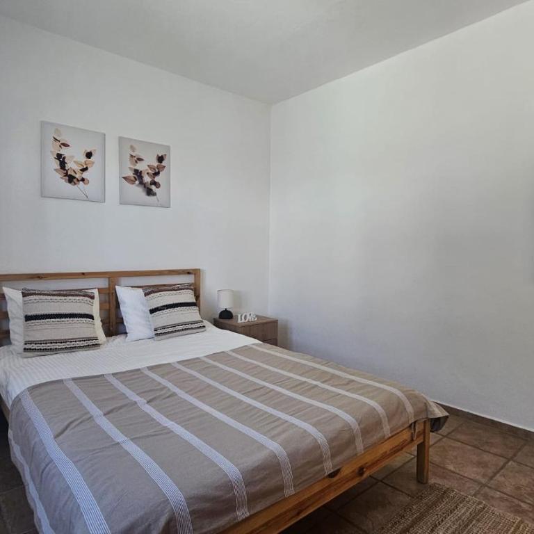 Villa Catherina - Three-Bedroom Villa - 21