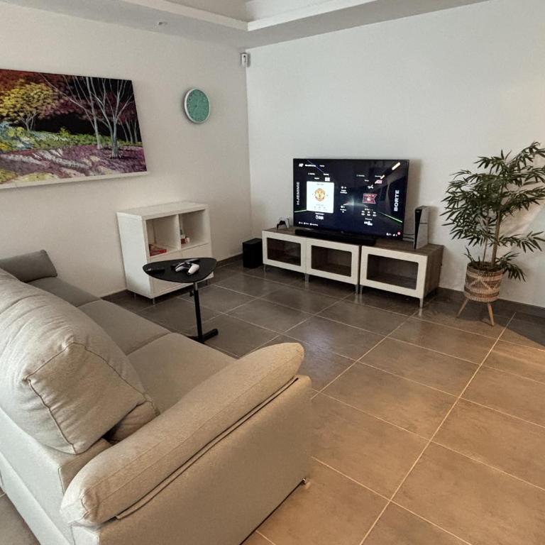 Modern villa in Torrevieja with private pool - Casa de 4 dormitorios - 6