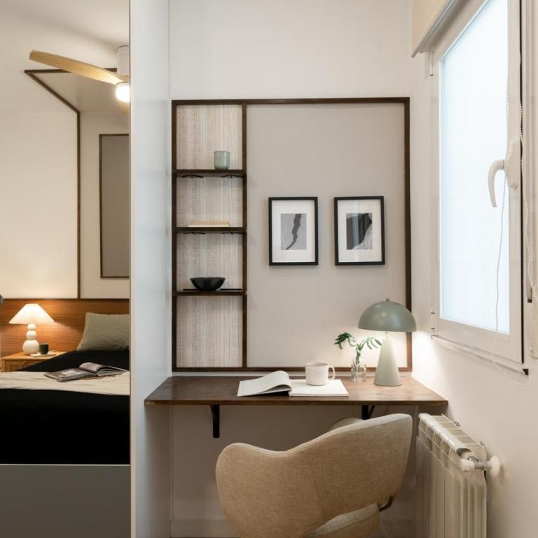 Spacest - Calle de Bretón de los Herreros B - Apartment - 14