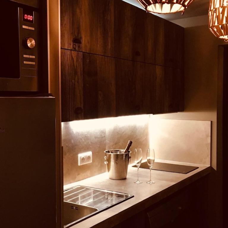 PRIVATE ROOM & SPA avec Jacuzzi privatif - Maison 1 Chambre - 25