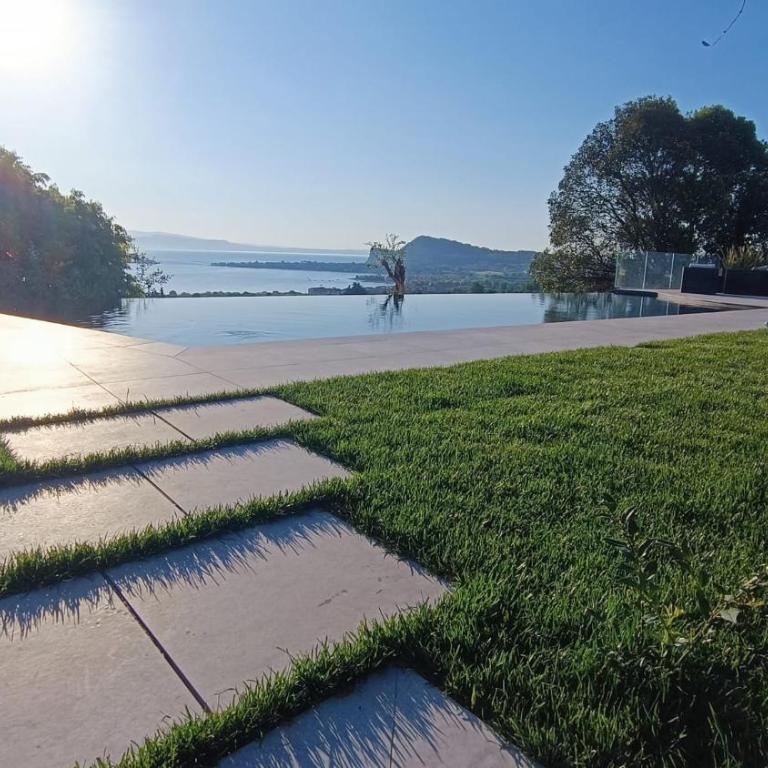 Casa Veronica - Appartamento con 2 Camere da Letto e Vista Lago - 1