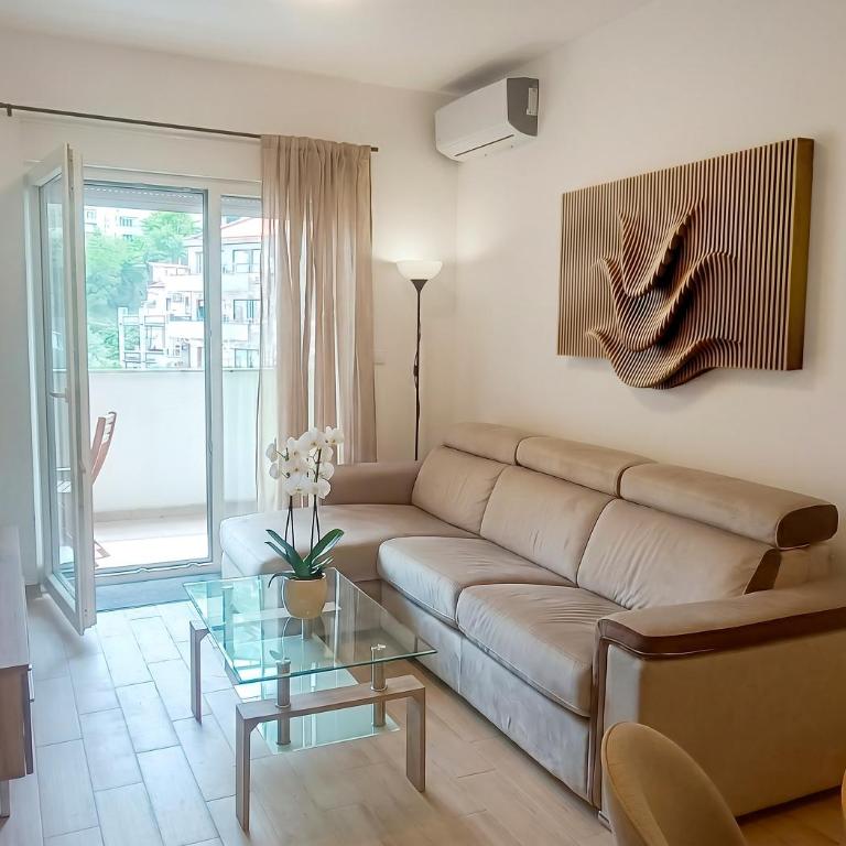 Plumeria LOFT - One-Bedroom Apartment - 1