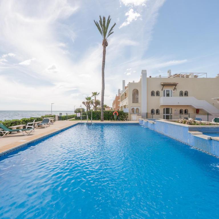 Golden Sunrise Beach Estepona Playa del Moral - Apartamento de 3 dormitorios - 45