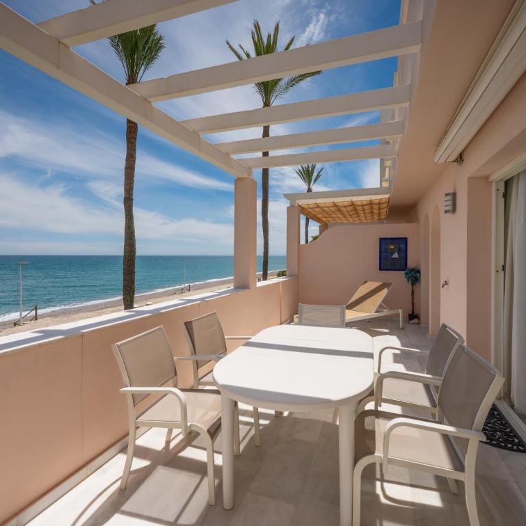 Golden Sunrise Beach Estepona Playa del Moral - Apartamento de 3 dormitorios - 38